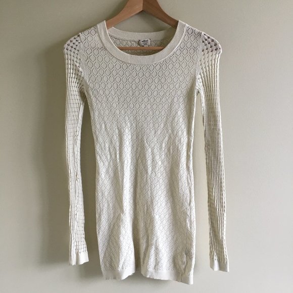 Wilfred Dresses & Skirts - Wilfred tunic italian yarn long sleeve mini dress